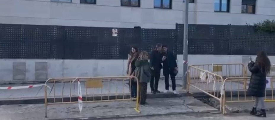 Los Gobiernos de Alcobendas y Sanse celebran poner un paso de peatones a una calle 