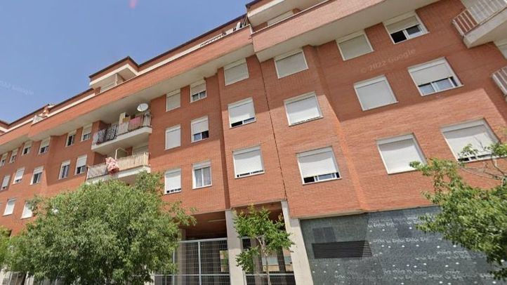 Remodelan parcialmente los pisos okupados de Largo Caballero