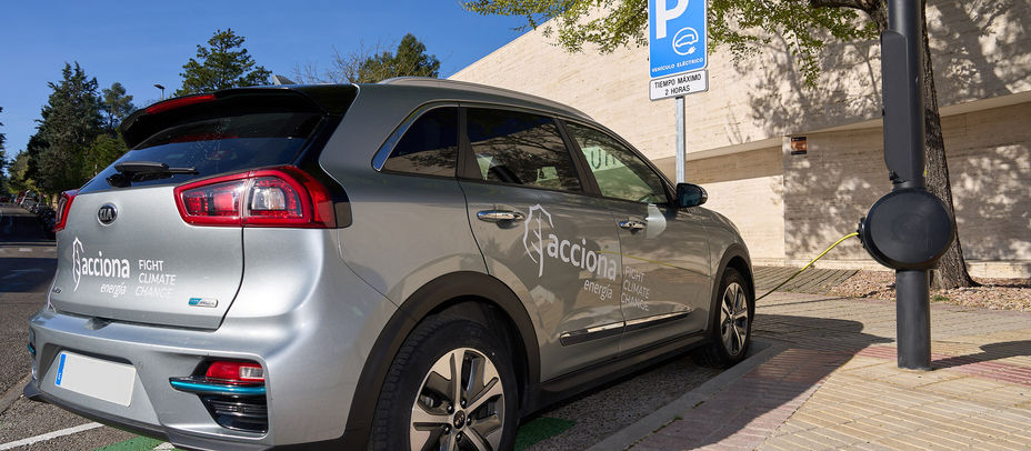La localidad tiene tres nuevos puntos de recarga de uso público para vehículos eléctricos