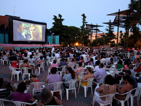 El cine de verano regresa a Alcobendas con noches de películas gratuitas al aire libre