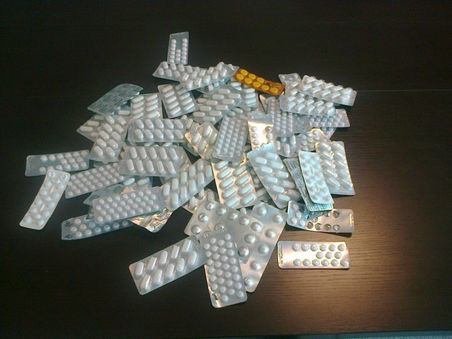 Medicamentos em falta constam na lista de licitação realizada em novembro de 2015