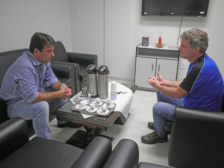 Reunião com Secretário Regional define parcerias na educação