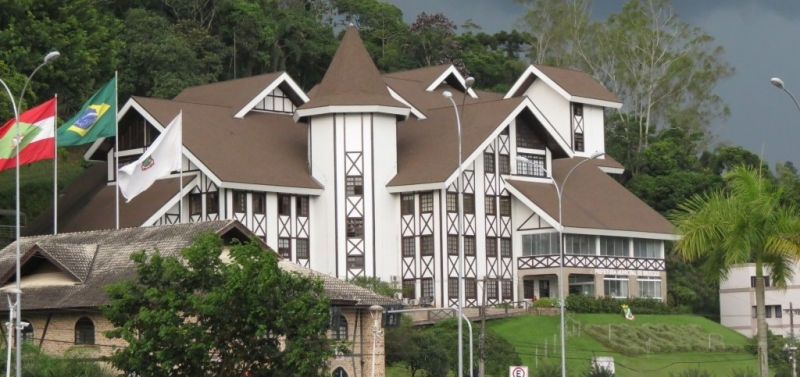 OSBr aponta número de comissionados da Prefeitura de Brusque