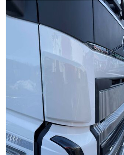 Dirt Deflectors (Volvo FH 4B/5) | McCallums
