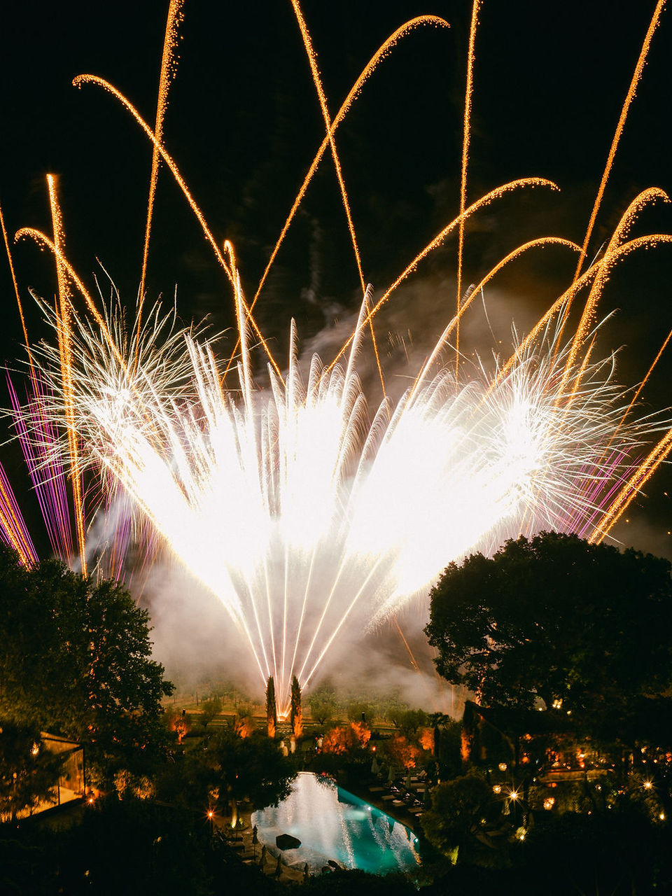 Fireworks at Borgo Santo Pietro for Alex de Minaur and Katie Boulter wedding
