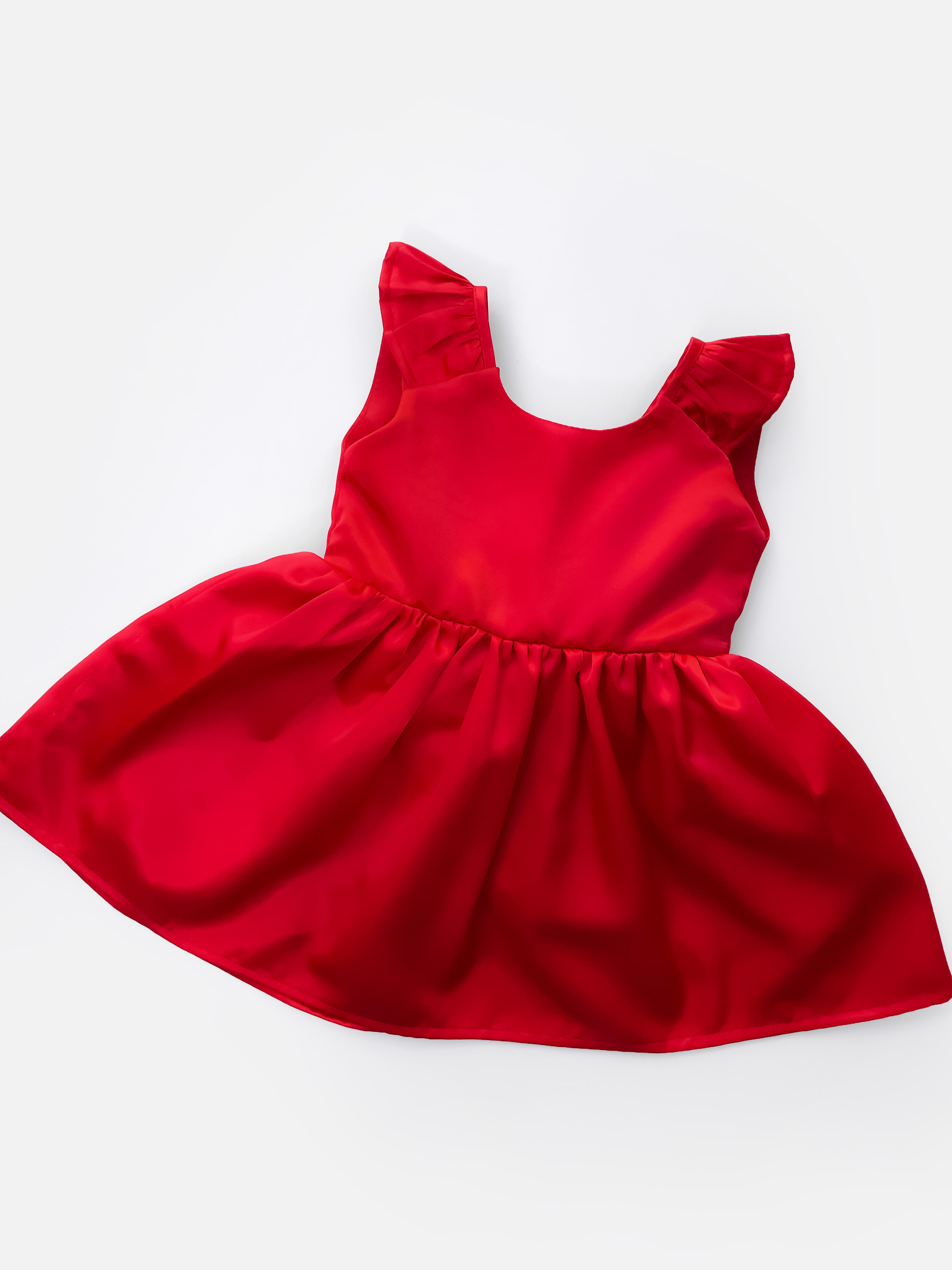 Vestido clásico rojo con lazo de lentejuelas