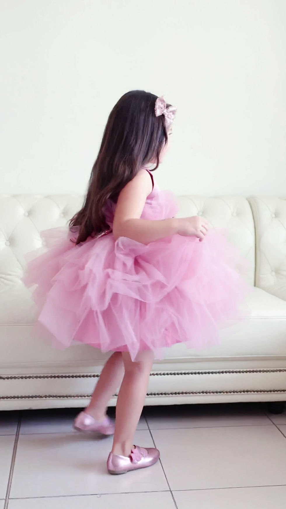 Miniatura: Vestido Gala Rose Gold con Cinta de Lentejuelas en la Cintura