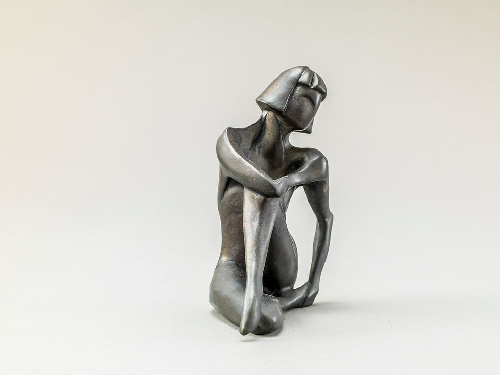 Thumbnail: Art Deco figure 1
