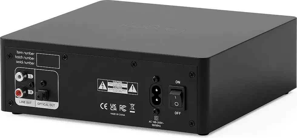 Thumbnail: Tangent CD III rear panel with RCA line output, optical Toslink output and power connection