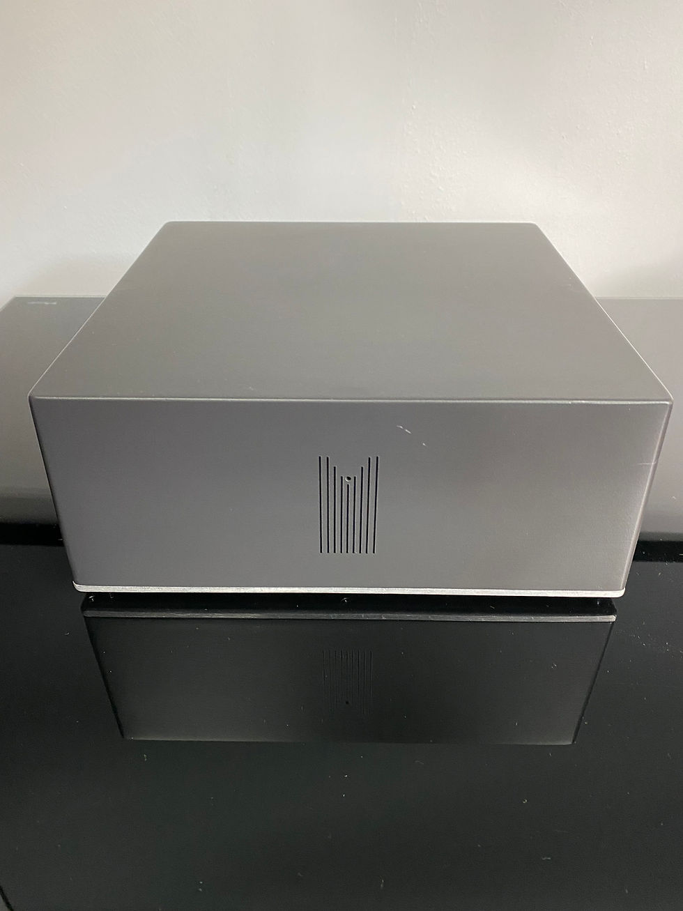 Monolith ampli 2x200w charcoal