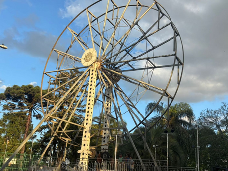 Roda-gigante abre nesta segunda-feira em Canoinhas