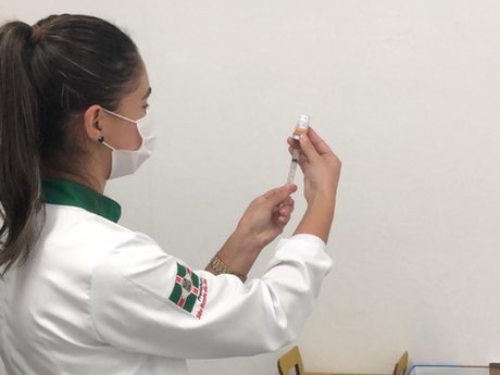 Vacina contra a dengue está disponível nos postos de saúde para público de 10 a 14 anos