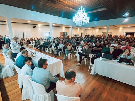 Projeto sobre classificação do tabaco divide opiniões em Agronômica