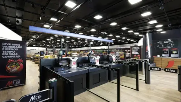 Maior supermercado autônomo da América Latina abre em Curitiba; veja como funciona
