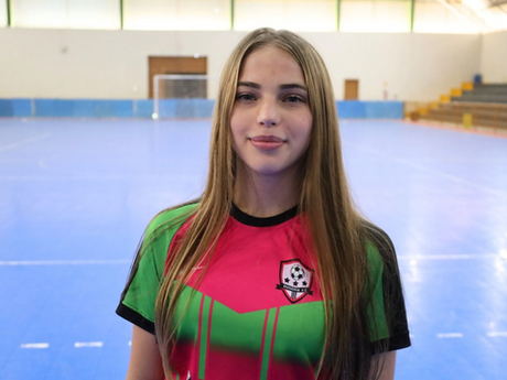 Aluna da escolinha da FMEL é aprovada para integrar a base de clube multicampeão