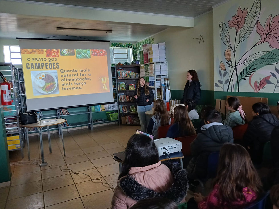 Palestras sobre alimentação saudável nas escolas municipais