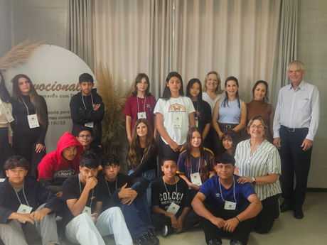 Projeto #AtuAção 2026 inicia nova edição com visita a empresa parceira