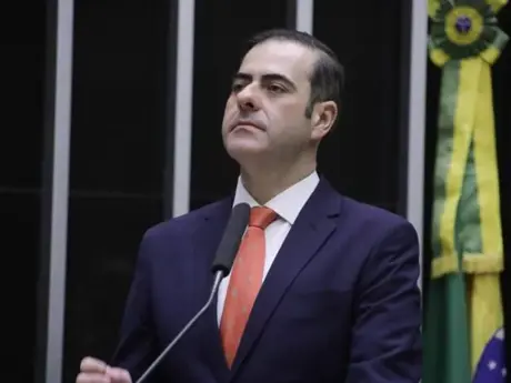 Chiodini confirma a Jorginho a saída do secretariado e a volta ao mandato de deputado federal