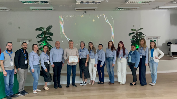 Prefeitura reconhece escolas municipais pelos resultados do IDEB 2025