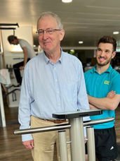 Galileo ist ein gutes Trainingsgerät zur Verbesserung des Gleichgewichts und der Muskelkraft