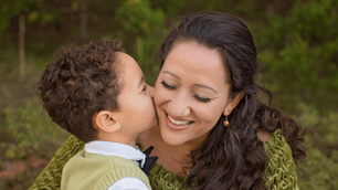 ¿Cómo ser una Madre victoriosa? Descubre 3 madres de la Biblia
