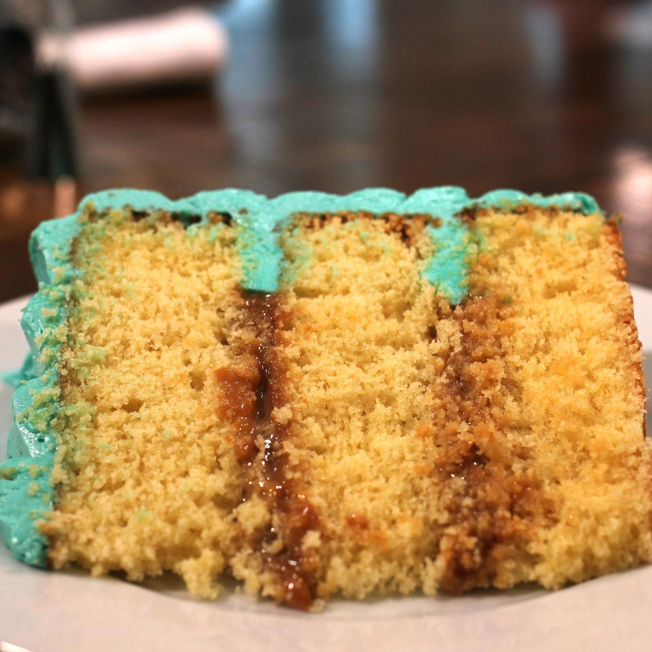 Dominican Cake with Dulce de Leche Filling