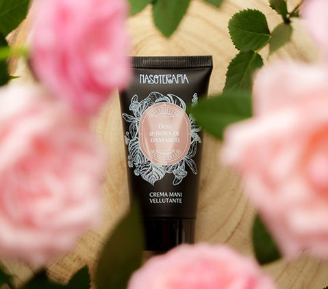 Crema mani profumata idratante Oud e osa di Damasco