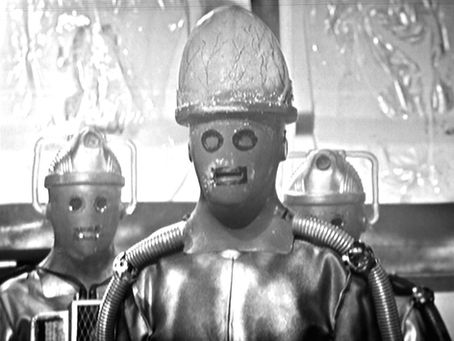 Underground Tombs Contain the Last of the Cybermen: TOMB OF THE CYBERMEN
