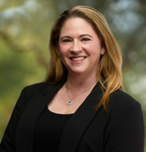 Jessica Lenoch Headshot 1.jpeg