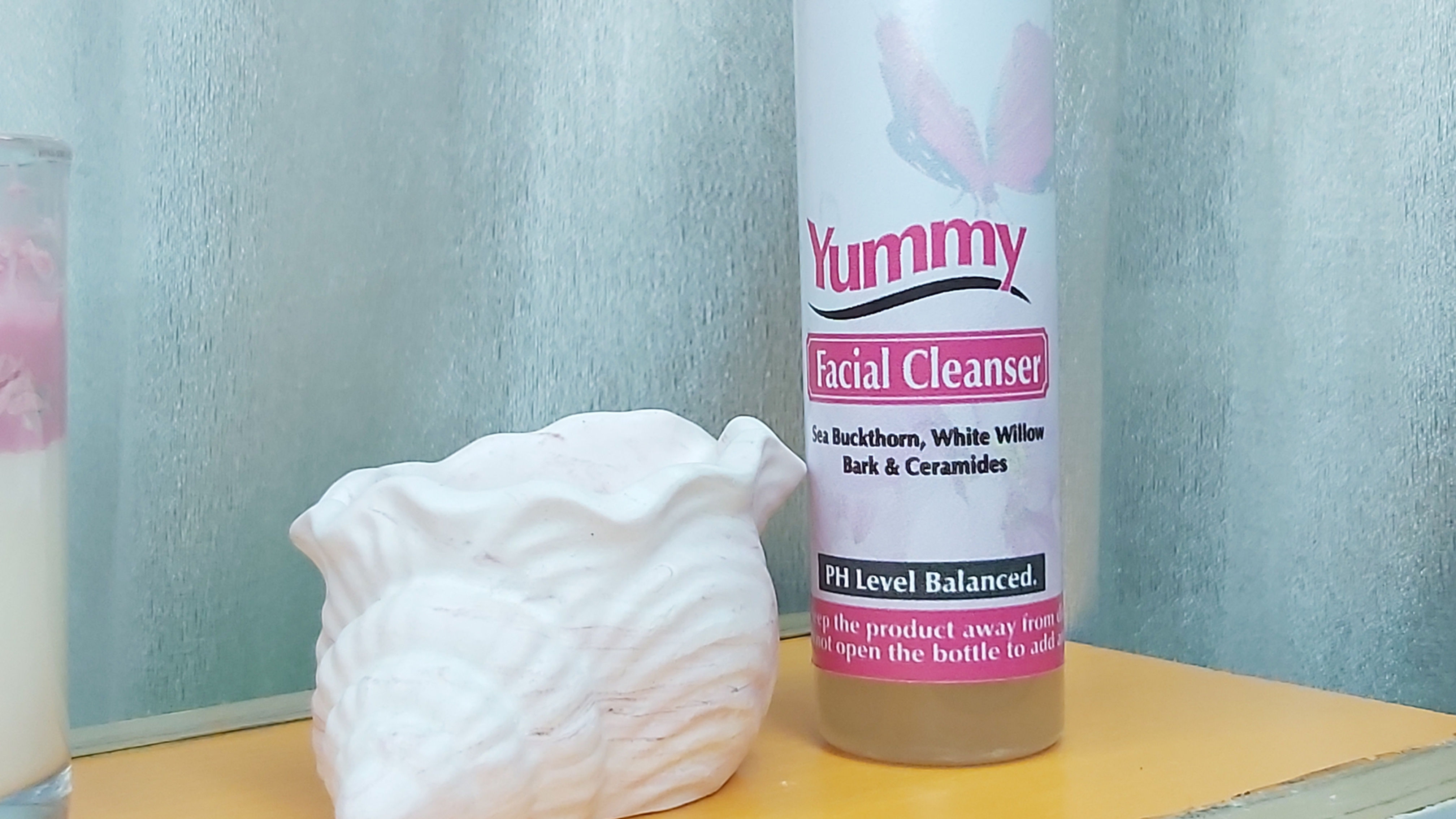 Yummy Facial Cleanser / Facial Wash