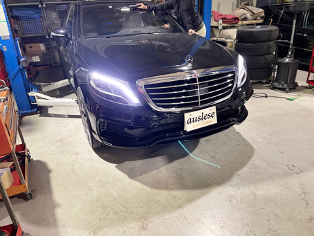 メルセデスベンツ V222 S550L デイライトコーディング、バンパー内デイライト修理