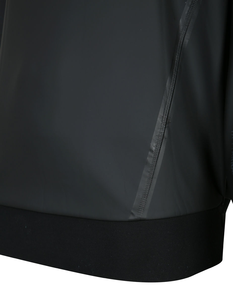 Thumbnail: Typhoon Annan Thermoshield Spray Top