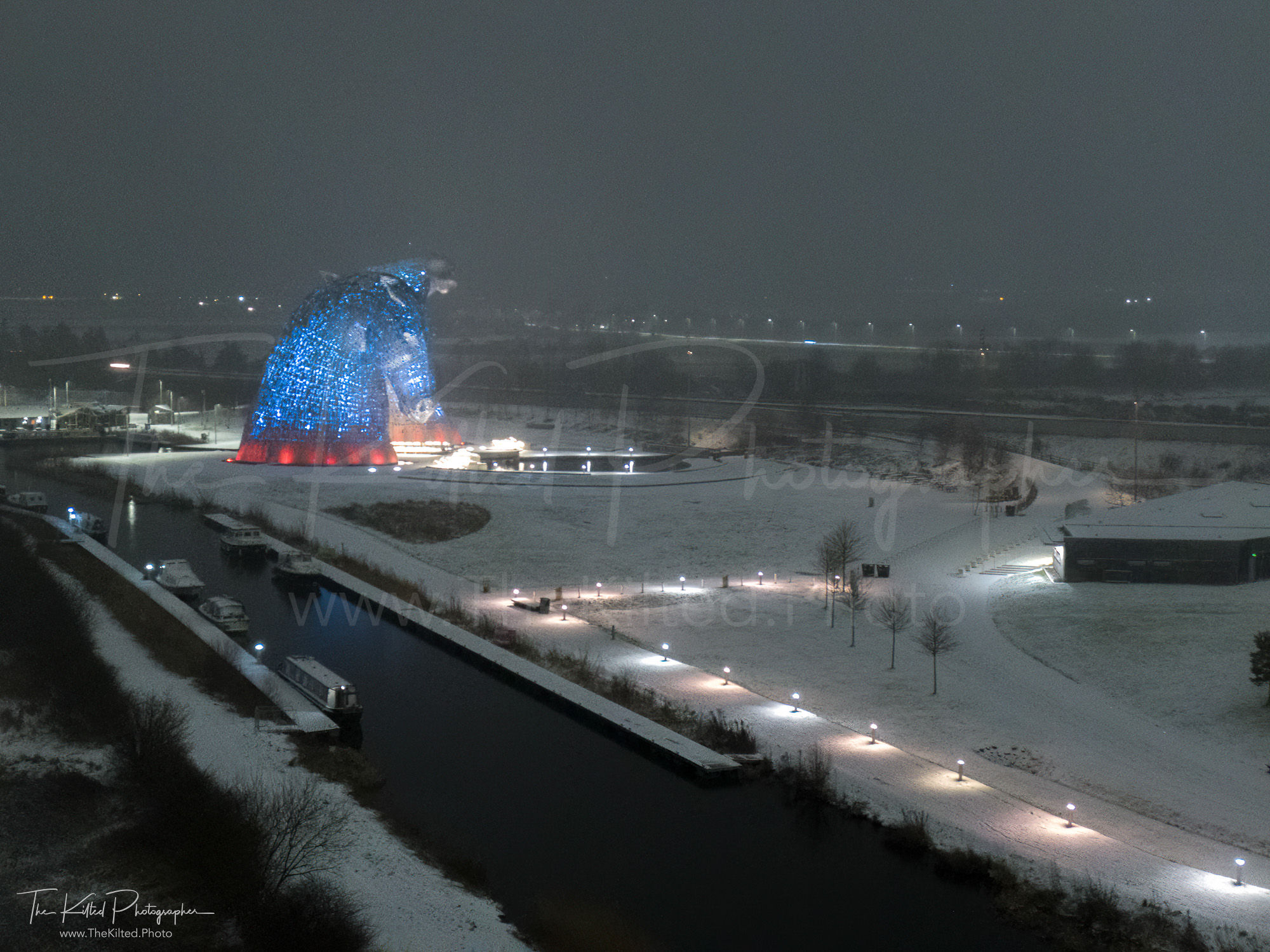 IMG00304 - The Kelpies (Blue, Red & Snow)