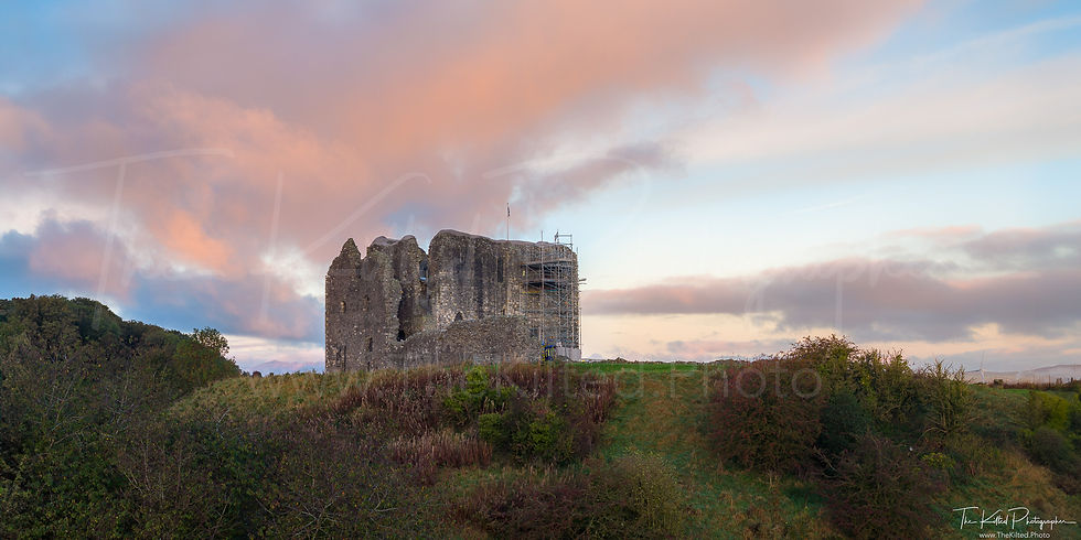 IMG00716 - Dundonald Castle (Pano)