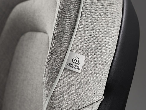 xc60-hybrid-flatcard-1-4x3.jpg