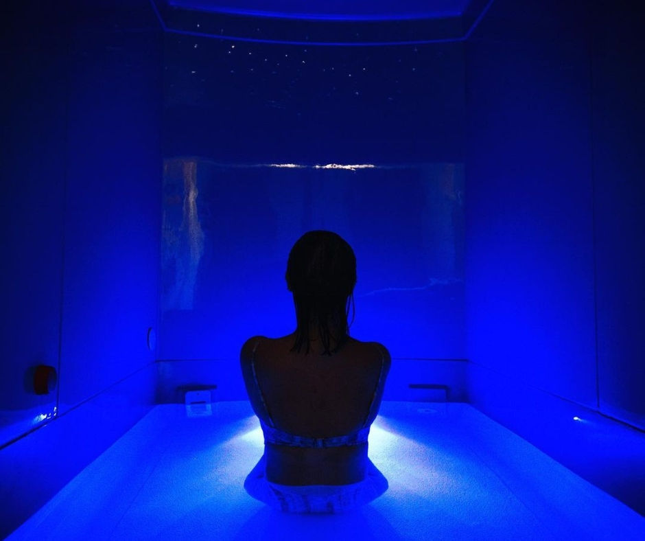 Float 1.jpg