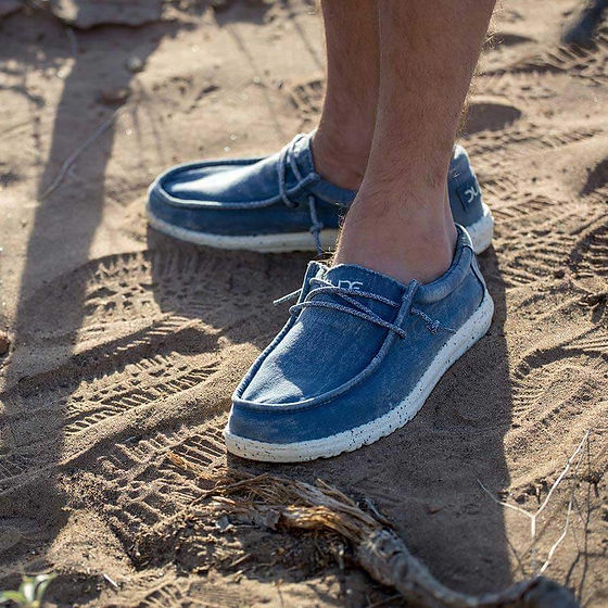 HEY-DUDE-SHOES-WALLY-WASHED-STEEL-BLUE-0