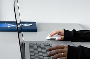 Laptop, biuro, praca.