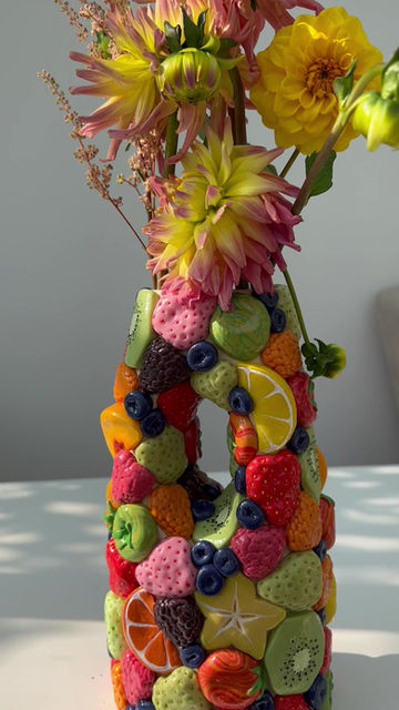 Thumbnail: Tomato Fruit Salad vase