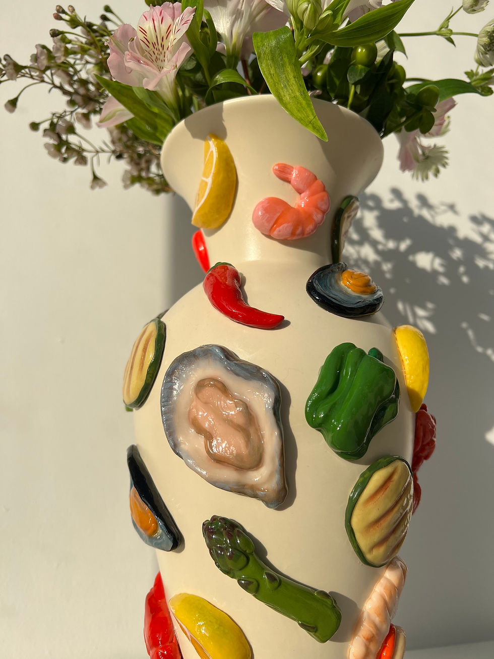 Thumbnail: Seafood Medley vase