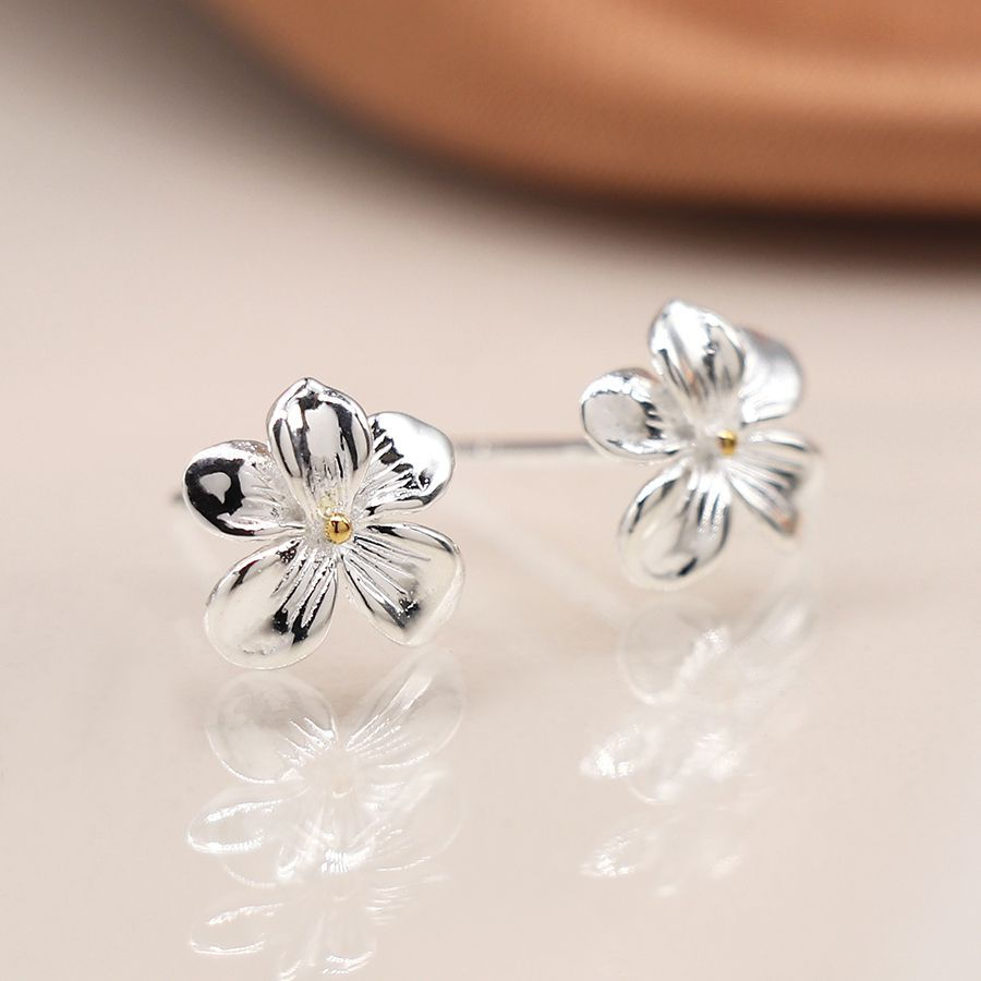 Thumbnail: Violet Flowers Earrings
