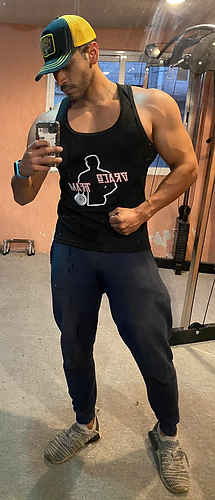 188804660_307983030884397_22808844854149