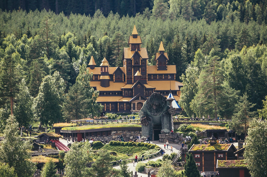 The Fairytale Castle - Hunderfossen_Joakim Mangen - Hunderfossen.jpg