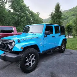 Matte with White outline