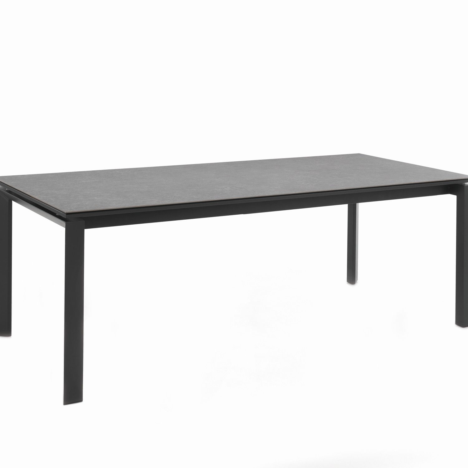 BETTINI dining table