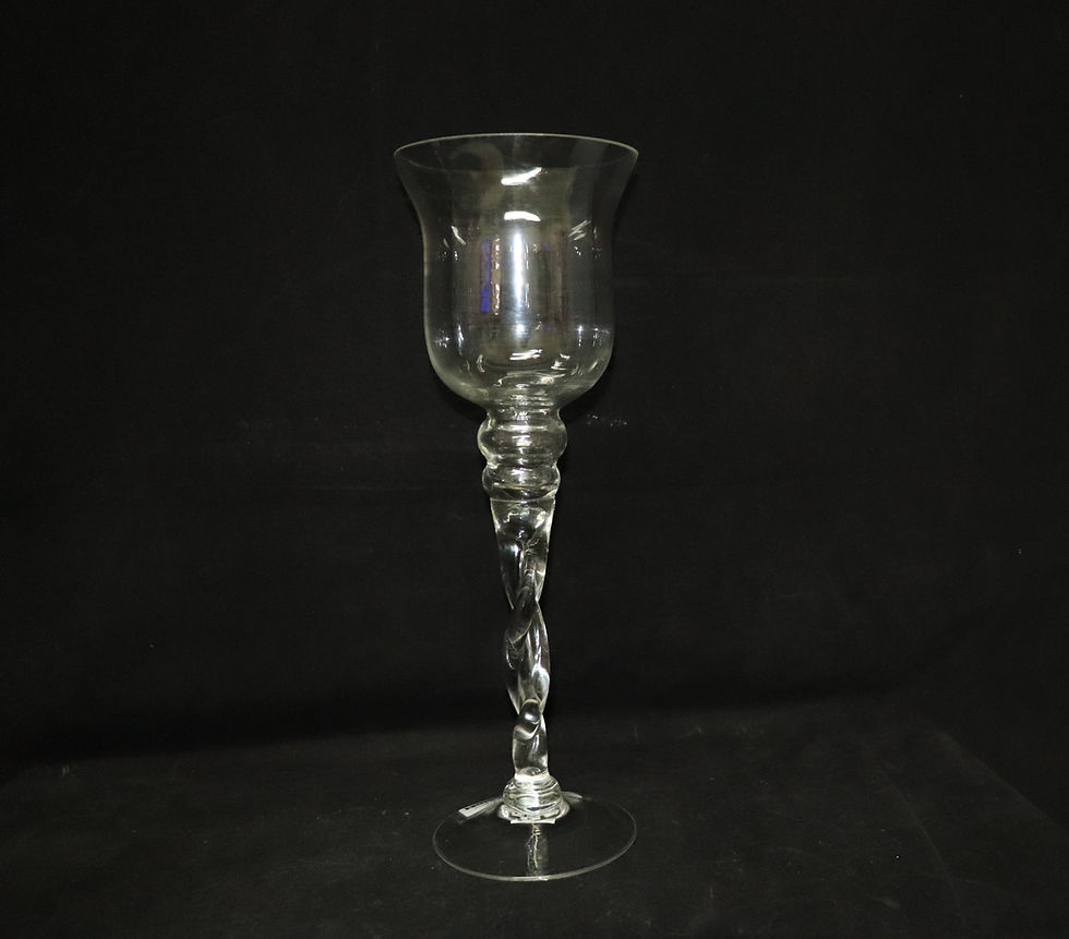 Thumbnail: Clear Twisted Candle Holder