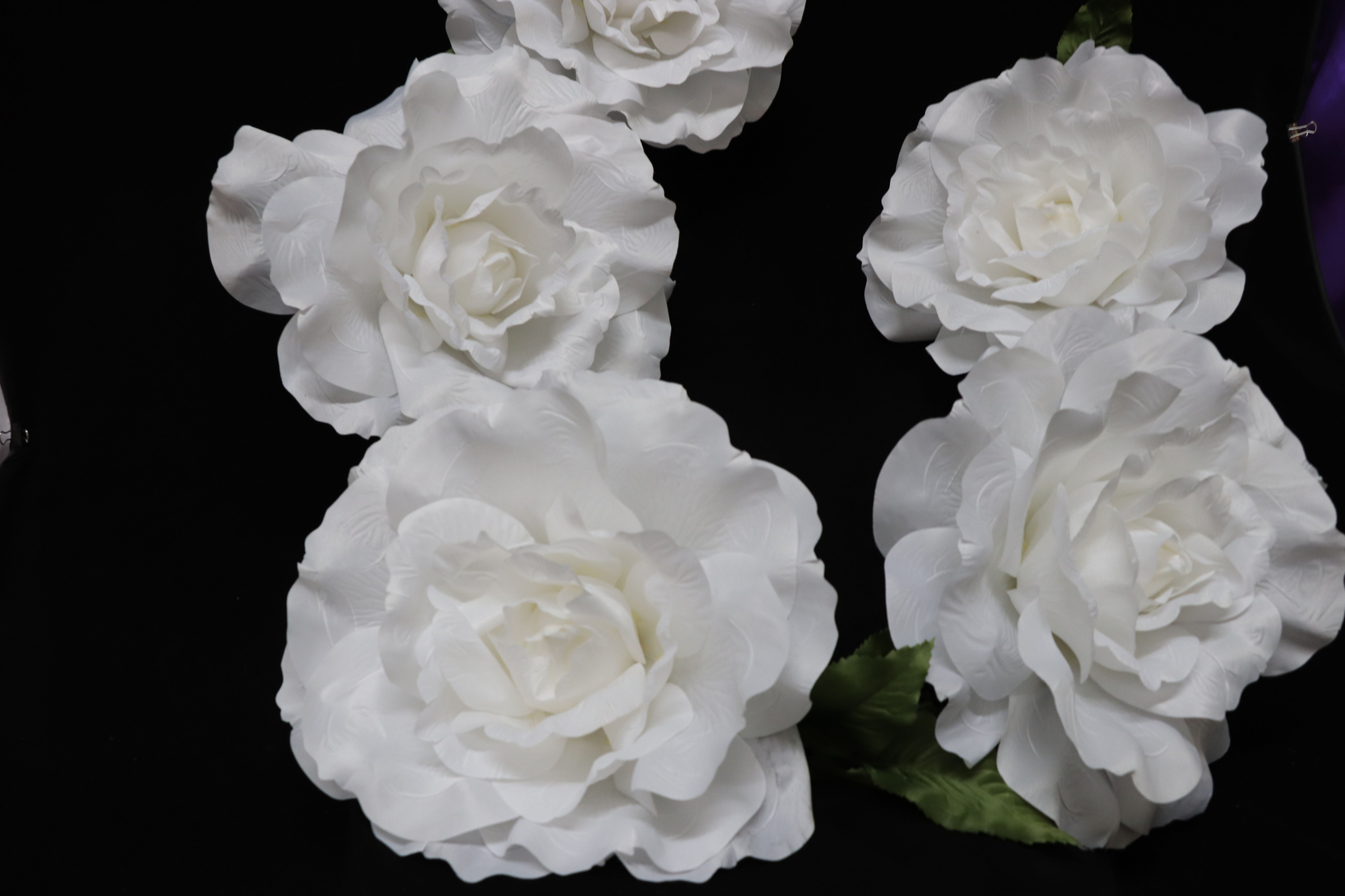 Rose Garland - White