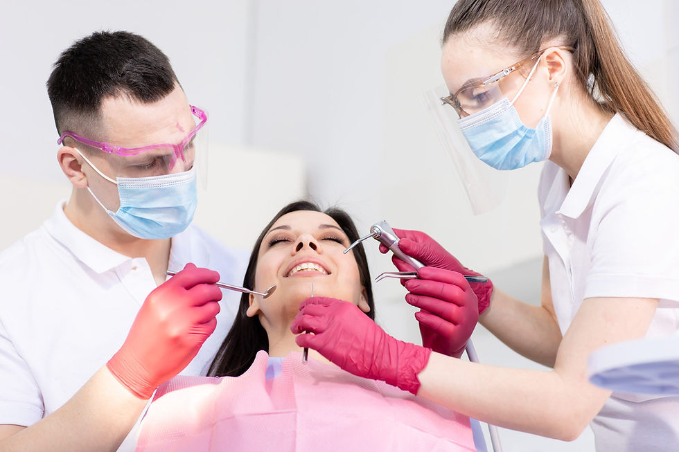 Dentist in La Mirada