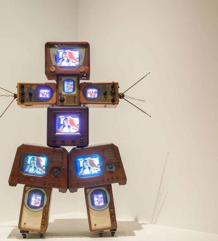 Nam June Paik, Sister, 1988/89