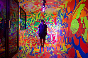 Art Encounters From Gelam to Glam